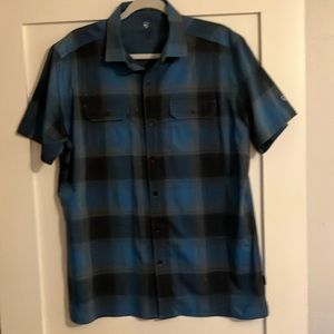 Kuhl men’s short sleeve button down shirt -size large